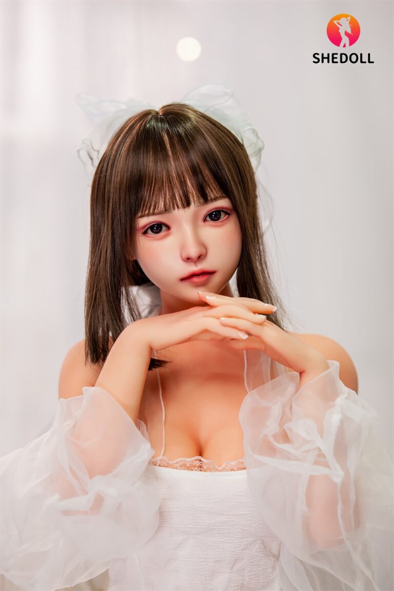 Roy: 148cm / 4ft10 D-cup Realistic Sex Doll Lolita photo review